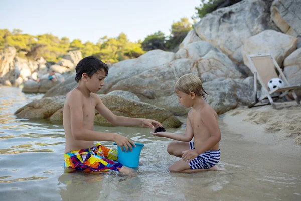 Happy Child Beach Enjoying Summer Playing Greece Halkidiki — Stock Photo, Image