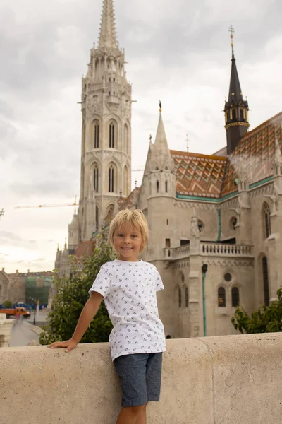 Child Boy Visiting Castle Budapest Summer Day Hungary — Stock Photo, Image