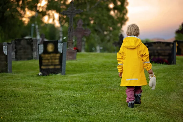 Sad Little Child Blond Boy Standing Rain Cemetery Sad Person — Stock Fotó