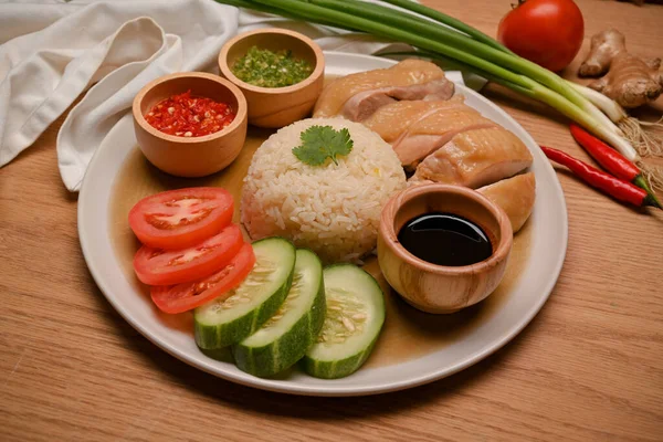 Delicioso Arroz Pollo Hainanés Con Salsas Chile Salsa Soja Dulce — Foto de Stock