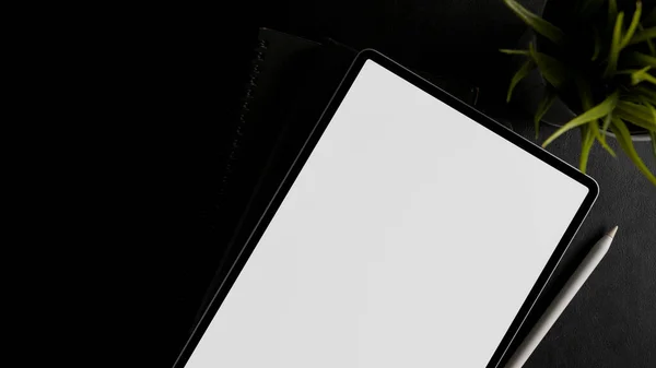 Siyah Arkaplandaki Grafik Pankartın Için Dijital Dokunmatik Beyaz Ekran Modeli — Stok fotoğraf