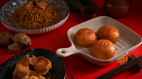 Домашняя Концепция Китайской Кухни Жареными Булочками Свининой Жареными Пельменями Чоу — стоковое фото