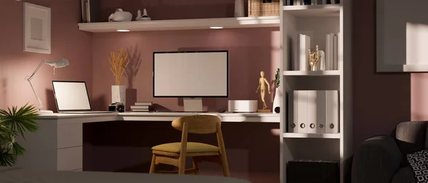 Espaço Trabalho Doméstico Feminino Moda Interior Mesa Escritório Com Computador — Fotografia de Stock
