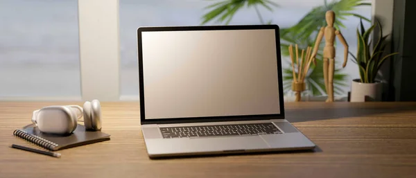Крупный План Ноутбук Ноутбук Компьютер Белый Экран Макет Наушники Спиральный — стоковое фото