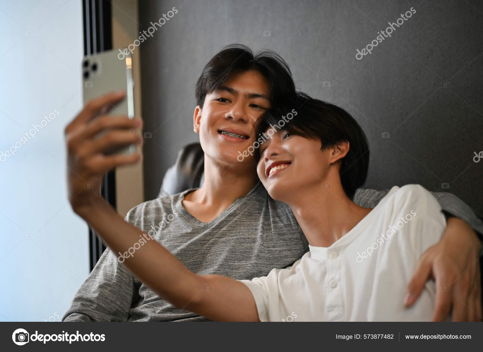 Qanday qilib sharlardan qiz yasash mumkin