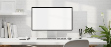 Beyaz bilgisayar, beyaz ekran, klavye, aksesuarlar ve beyaz tuğla duvarın üzerinde dekor bitkisi olan modern, minimal çalışma alanı. 3d görüntüleme, 3d illüstrasyon