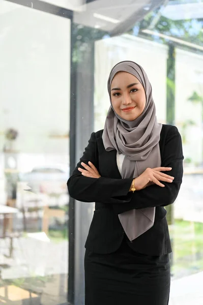 Portrait Successful Professional Young Asian Muslim Businesswoman Female Executive Manager — Stock Photo, Image