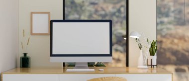Beyaz masaüstü bilgisayarı, masa lambası ve ahşap masa ve beyaz duvar üzerindeki dekorasyon bitkileriyle minimum ve rahat bir çalışma alanı dizaynı. 3d görüntüleme, 3d illüstrasyon