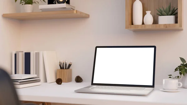 Απλό Λευκό Γραφείο Σπίτι Ξύπνημα Τραπέζι Φορητό Υπολογιστή Λευκό Οθόνη — Φωτογραφία Αρχείου