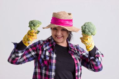 Brokoli ile mutlu Bahçe kadın