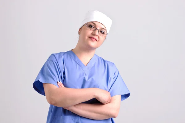 Doctora con sombrero operacional — Foto de Stock