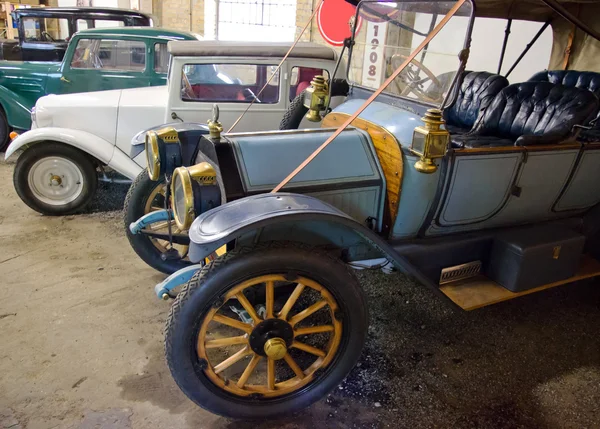 Few Vintage Cars — Stock Photo, Image