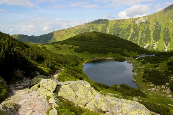 Mountain Track to Mountain Blind Lake — Stock Photo, Image