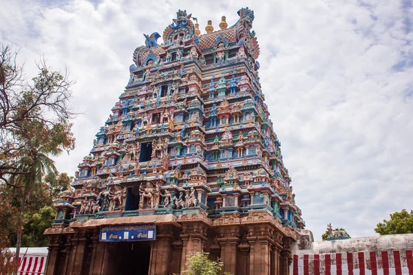 Torre Principal Del Templo Sri Thirumarainathar Thiruvathavur Madurai India Concéntrate — Foto de Stock