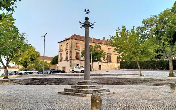 Pillory Vila Nogueira Topped Iron Armillary Sphere Located Republic Square — Stock Photo, Image