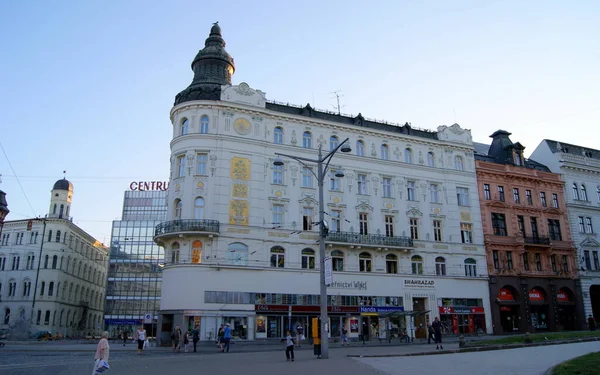 Utsmyckad Början Talet Bostads Och Handelsbyggnad Malinovskeho Square Brno Tjeckien — Stockfoto