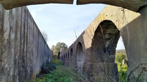 Acueducto Del Siglo Xvii Herdade Mitra Detalles Cerca Del Pueblo — Foto de Stock