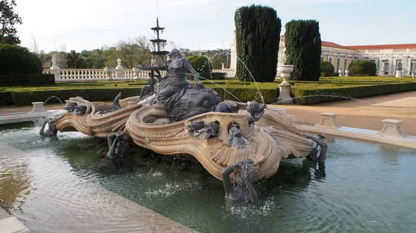 Fonte Tritone Jardim Pendurado Palácio Queluz Perto Lisboa Portugal Dezembro — Fotografia de Stock