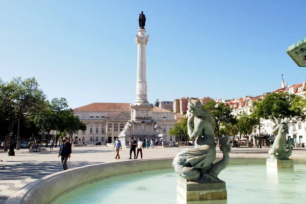 Esculturas Fonte Sul Praça Rossio Coluna Pedro Rei Portugal Algarves — Fotografia de Stock