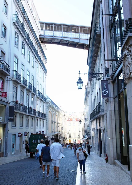 Street Scene Rua Carmo Santa Justa Elevator Bridge Street Lisbon — Zdjęcie stockowe
