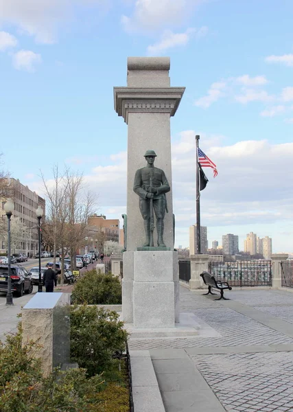 World War One Memorial Located Hamilton Park Overlooking Hudson River — Stock Photo, Image