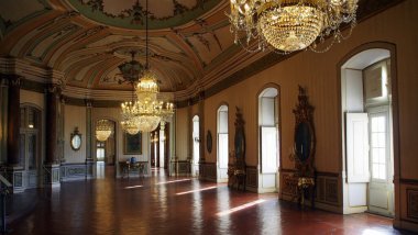 Queluz Ulusal Sarayı, Portekiz Kraliyet Ailesi 'nin eski 18. yüzyıl yazlık ikametgahı, Queluz, Portekiz - 23 Aralık 2021