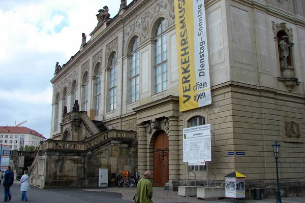Dresden Taşımacılık Müzesi Johanneum Yüzyıl Rönesans Binasında Neumarkt Dresden Saksonya — Stok fotoğraf