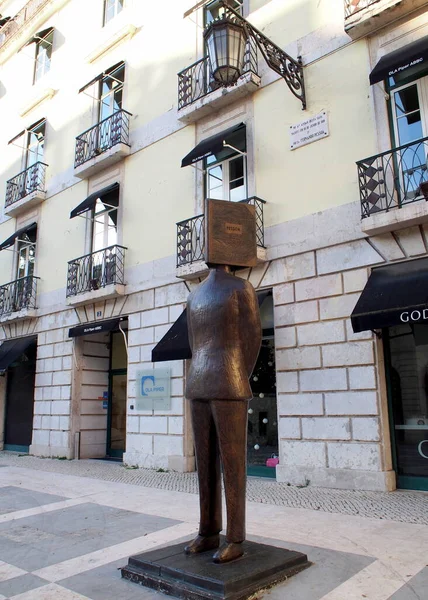Street Sculpture Homage Fernando Pessoa Early 20Th Century Portuguese Poet — Fotografia de Stock