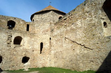 Eski Akkerman Kalesi, Dinyester Kalesi kıyısı, ana kale ve kale, iç avlu, Bilhorod-Dnistrovskyi, Odessa Bölgesi, Ukrayna - 29 Mart 2019