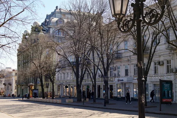 Derybasivska Street Section Face Jardin Ville Bordée Maisons Ville Commerciales — Photo