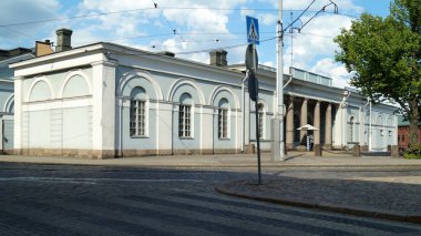 1 Temmuz 2018 'de Finlandiya, Helsinki' deki Başkanlık Sarayı yakınlarındaki Başkanlık Muhafız Evi ve Kışlası 'nda.