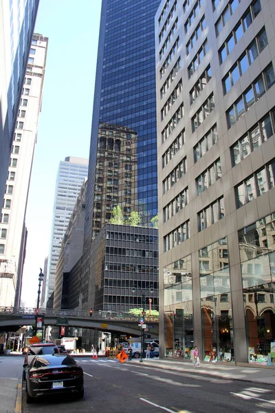 位于市中心的摩天大楼 从E41街到美国纽约公园大道 2022年6月5日 — 图库照片