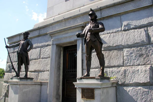 Battle Monument Commemorates December 1776 Battle Trenton Dedicated 1893 Sculptures — Stok fotoğraf