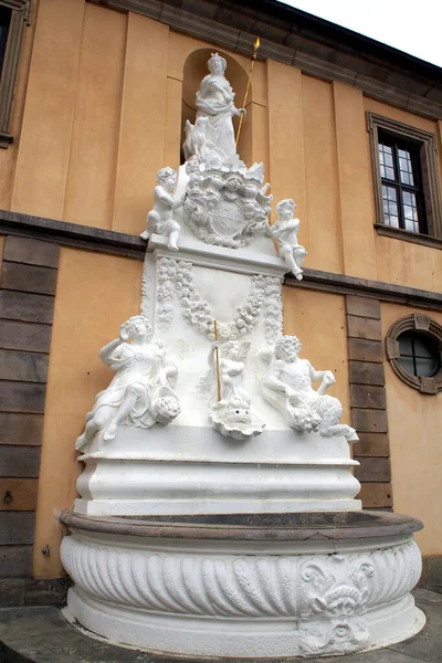 Diana Fountain Courtyard Stadtschloss 18Th Century Baroque Princely City Palace — Fotografia de Stock