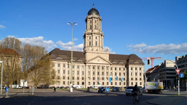 Old City Hall Altes Stadthaus Currently Used Senate City Faces — Zdjęcie stockowe