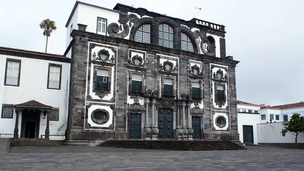 17Th Century Facade Church Jesuit College Located Heart Old Town — Stock Fotó