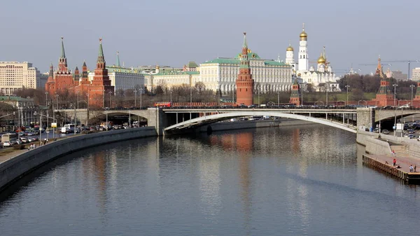 View Kremlin Big Stone Bridge Moscow River Sunset Golden Hour — Stock Photo, Image