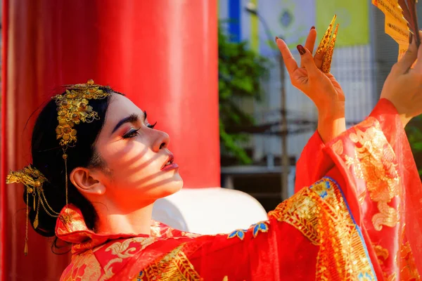 Headshot Retrato Bela Mulher Asiática Traje Vestido Tradicional Chinês — Fotografia de Stock