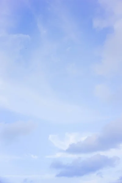 Natuurlijke Lucht Achtergrond Van Blauwe Bewolkte Hemel — Stockfoto