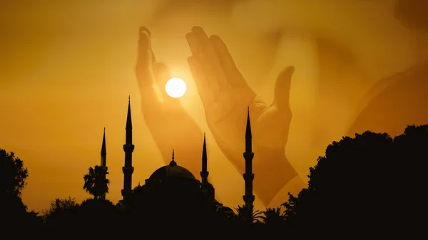 Islamitische Achtergrond Van Silhouet Islamitische Moskee Met Achtergrond Van Zonsopgang — Stockfoto