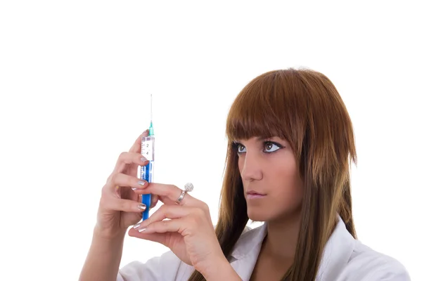 Krankenschwester bereitet Impfstoff vor — Stockfoto