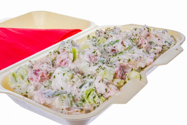 Ensalada mixta con pepino de jamón y crema agria — Foto de Stock