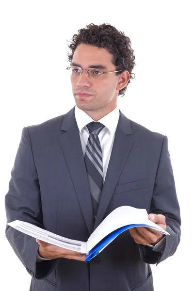 Empresário segurando um caderno aberto — Fotografia de Stock