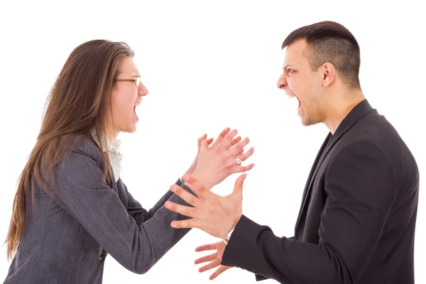 Casal zangado brigando e gritando uns com os outros — Fotografia de Stock