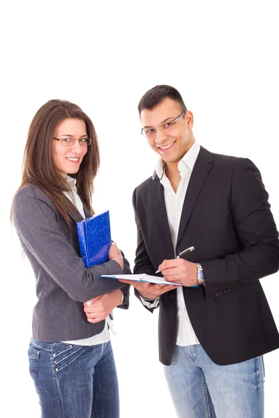 Hombre y mujer de negocios con notas — Foto de Stock