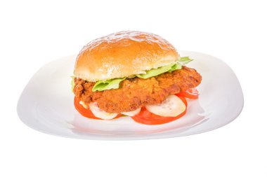 ekmek topuz ile salatalık ve domates dana burger