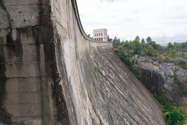 大坝的垂直墙视图 — 图库照片