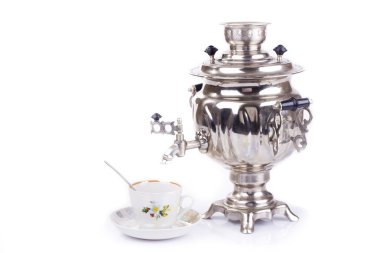 geleneksel Rus çaydanlık ve çay fincanı