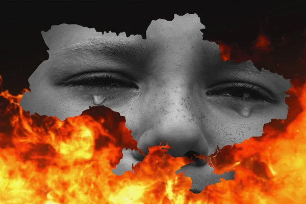 Rusya ve Ukrayna arasındaki savaş. Ukrayna haritası yanıyor. Savaşı durdurun.