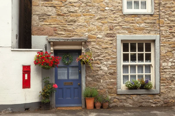 Door Flowers English House Imagens Royalty-Free